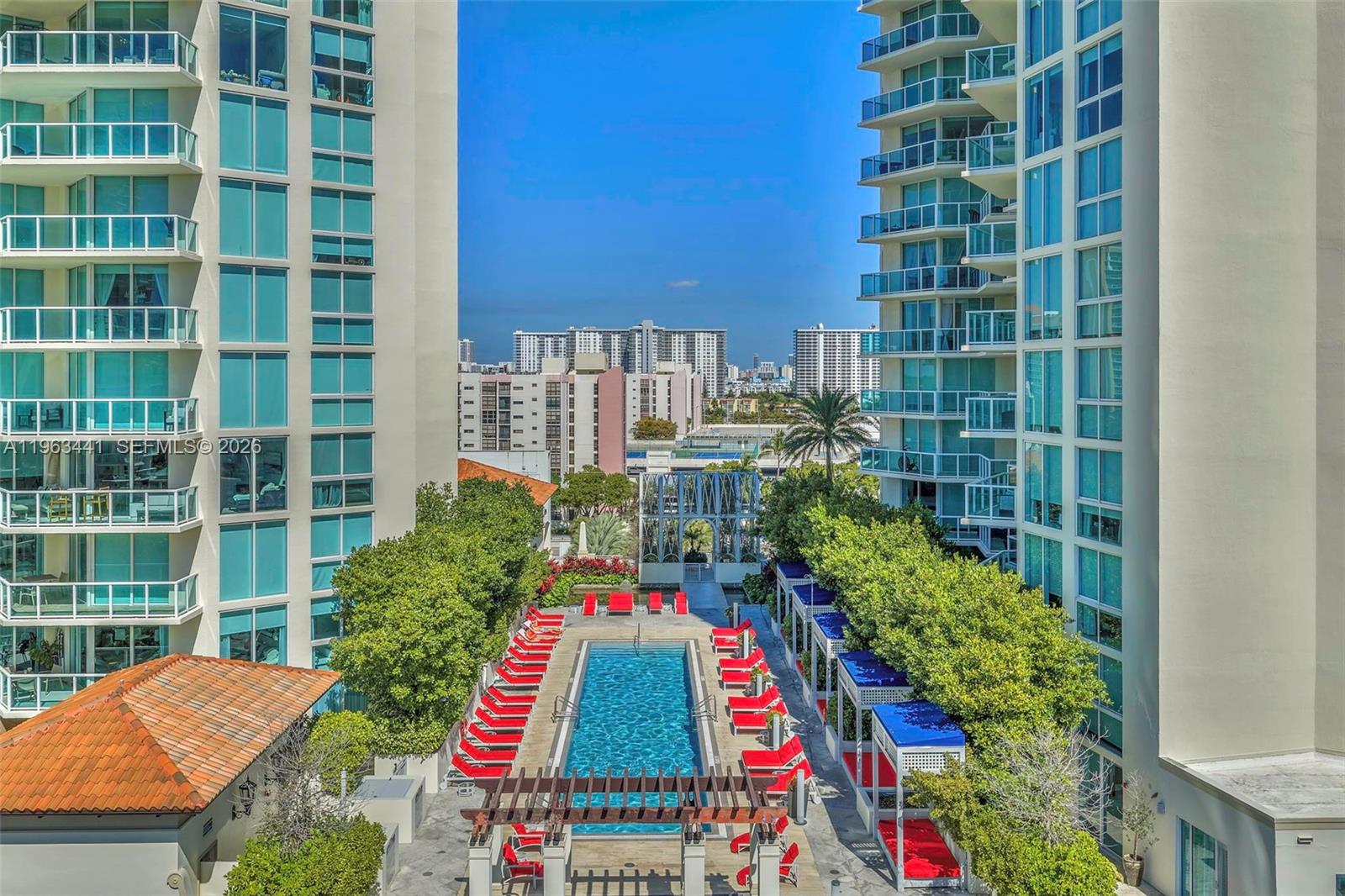 200 Sunny Isles Blvd #TH-205 Sunny Isles Beach, FL 33160