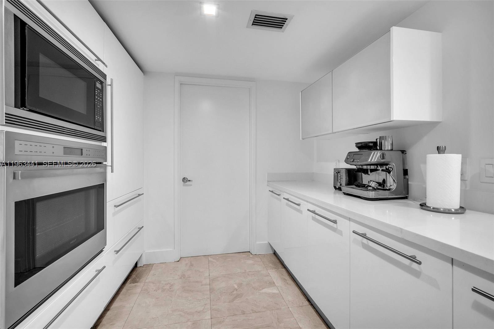 200 Sunny Isles Blvd #TH-205 Sunny Isles Beach, FL 33160