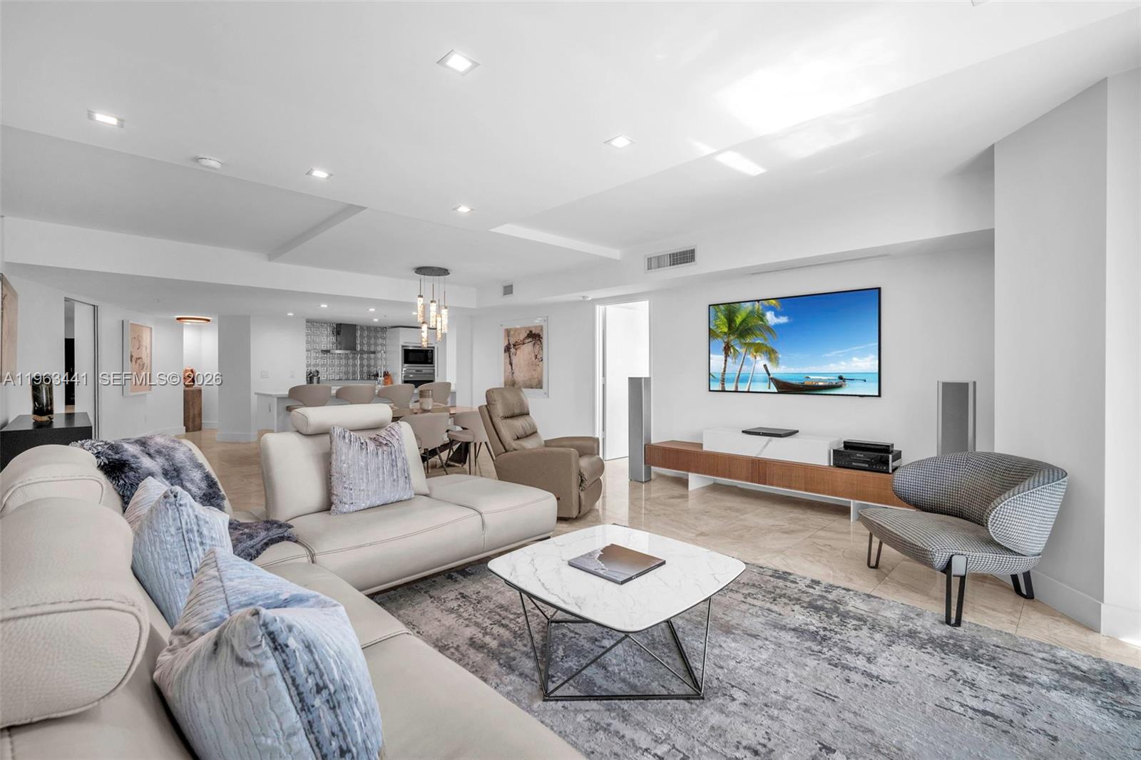 200 Sunny Isles Blvd #TH-205 Sunny Isles Beach, FL 33160