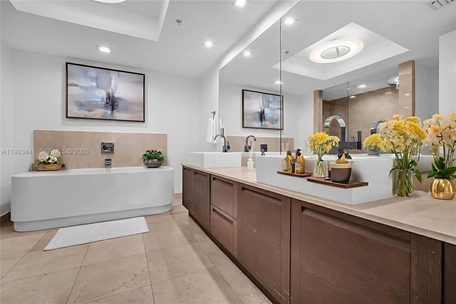 200 Sunny Isles Blvd #TH-205 Sunny Isles Beach, FL 33160