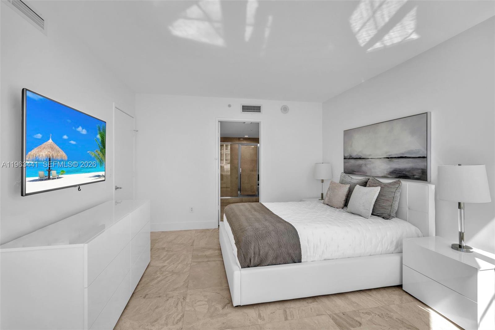 200 Sunny Isles Blvd #TH-205 Sunny Isles Beach, FL 33160