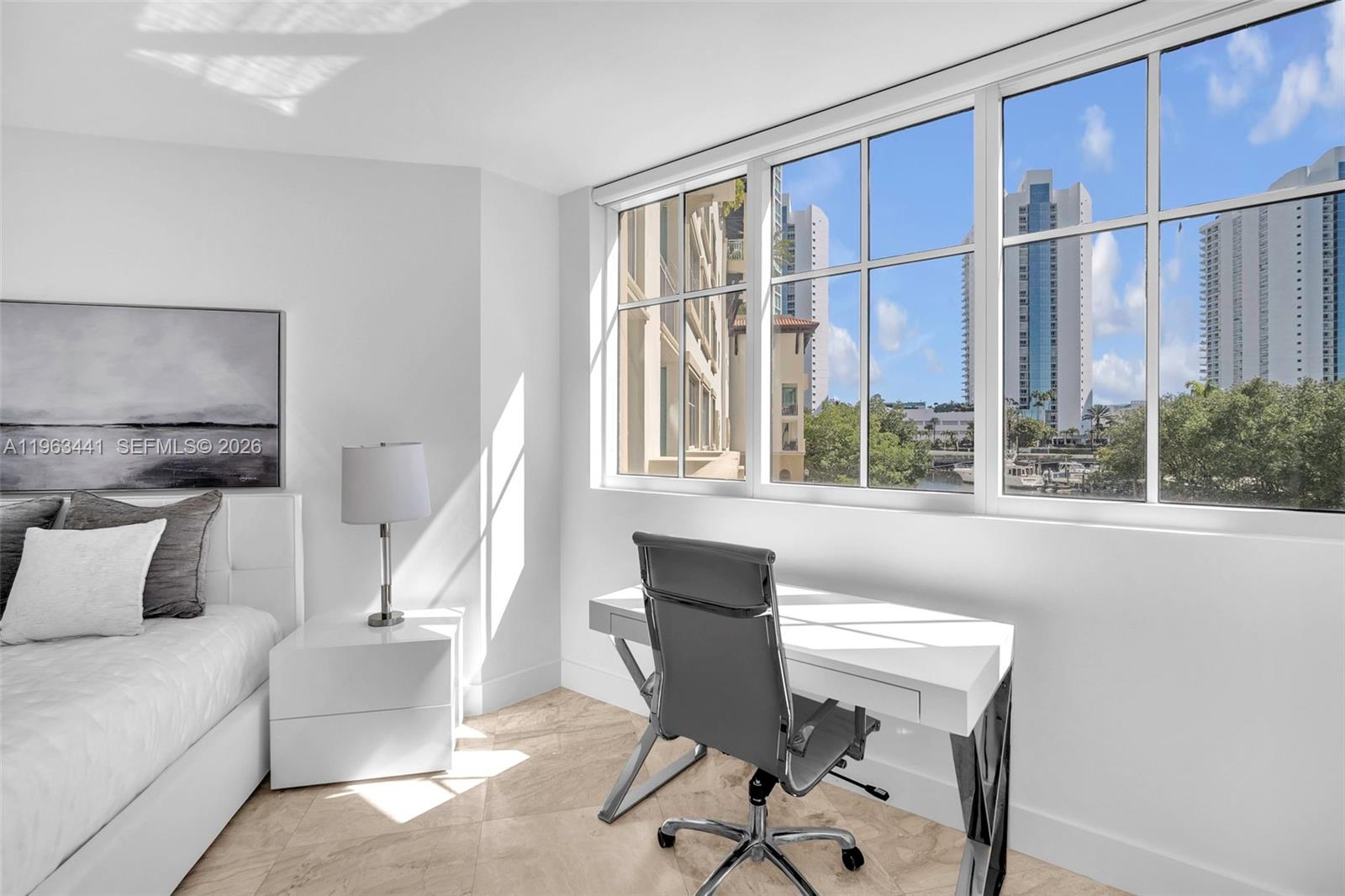 200 Sunny Isles Blvd #TH-205 Sunny Isles Beach, FL 33160