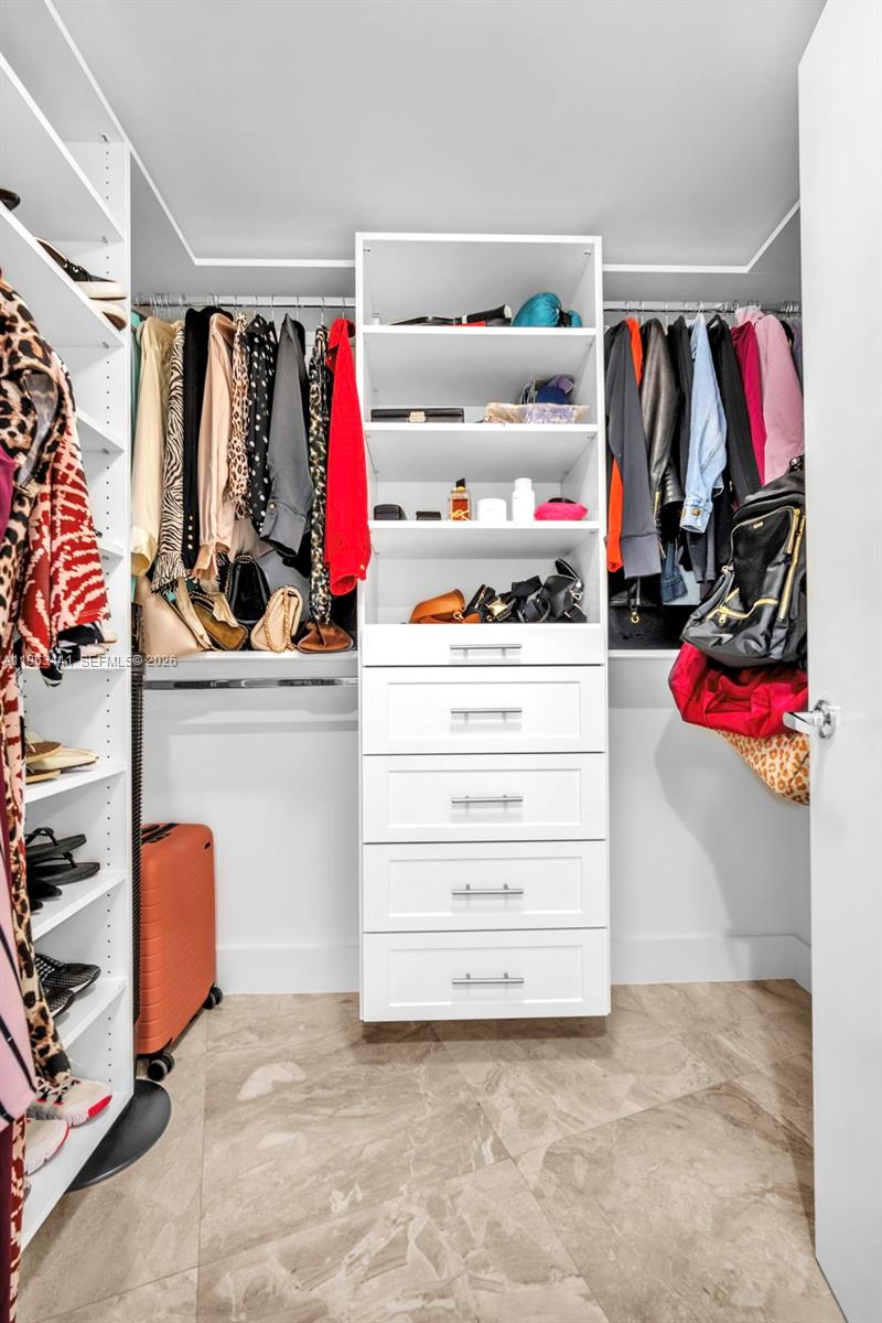 200 Sunny Isles Blvd #TH-205 Sunny Isles Beach, FL 33160