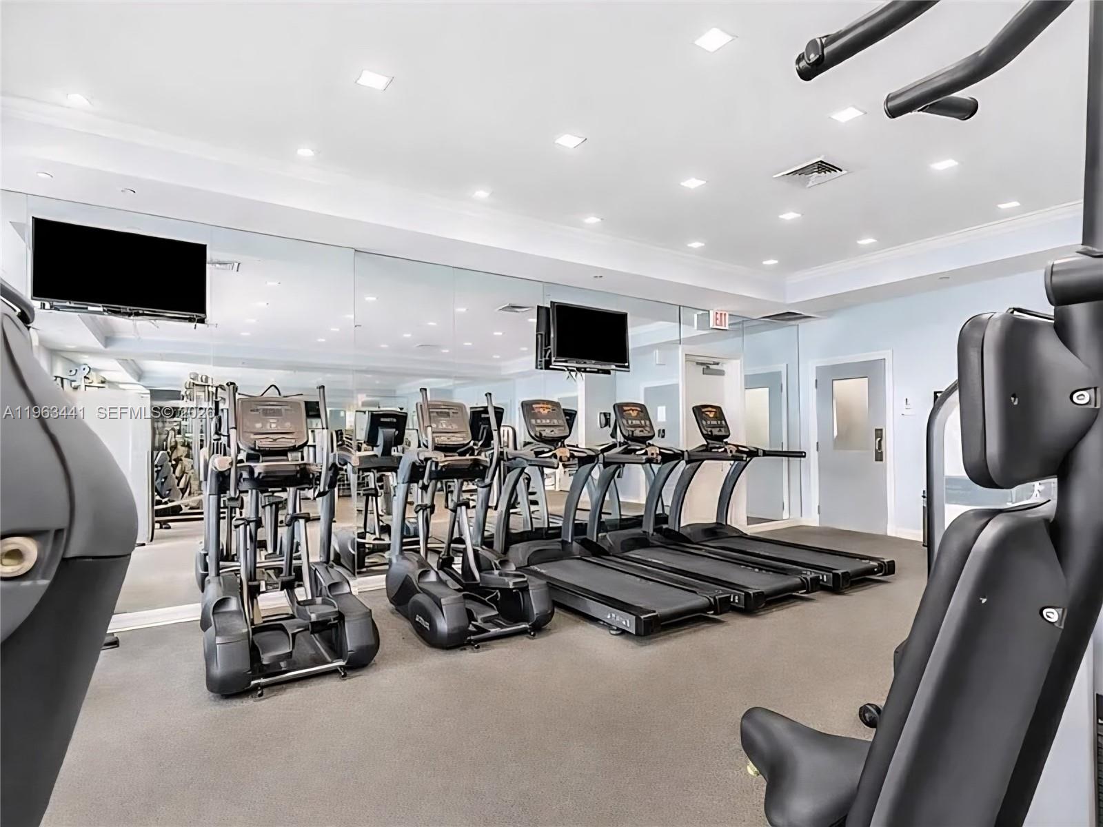 200 Sunny Isles Blvd #TH-205 Sunny Isles Beach, FL 33160