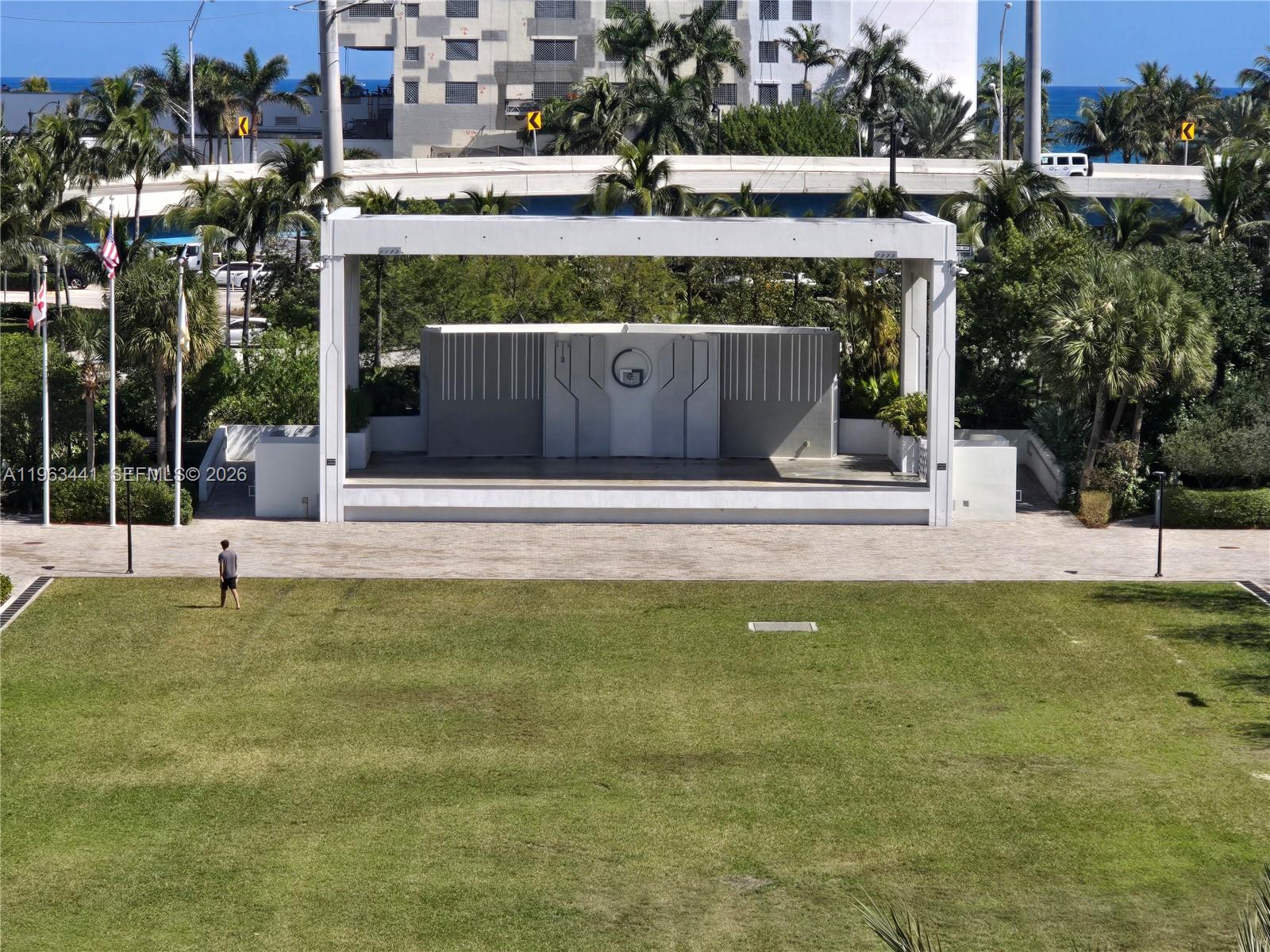 200 Sunny Isles Blvd #TH-205 Sunny Isles Beach, FL 33160