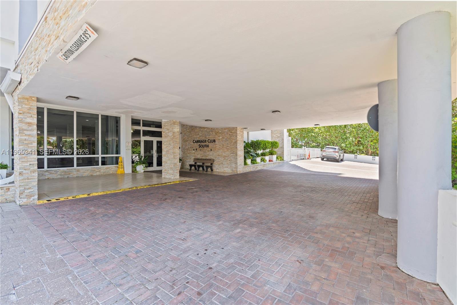5001 Collins Ave #5K Miami Beach, FL 33140