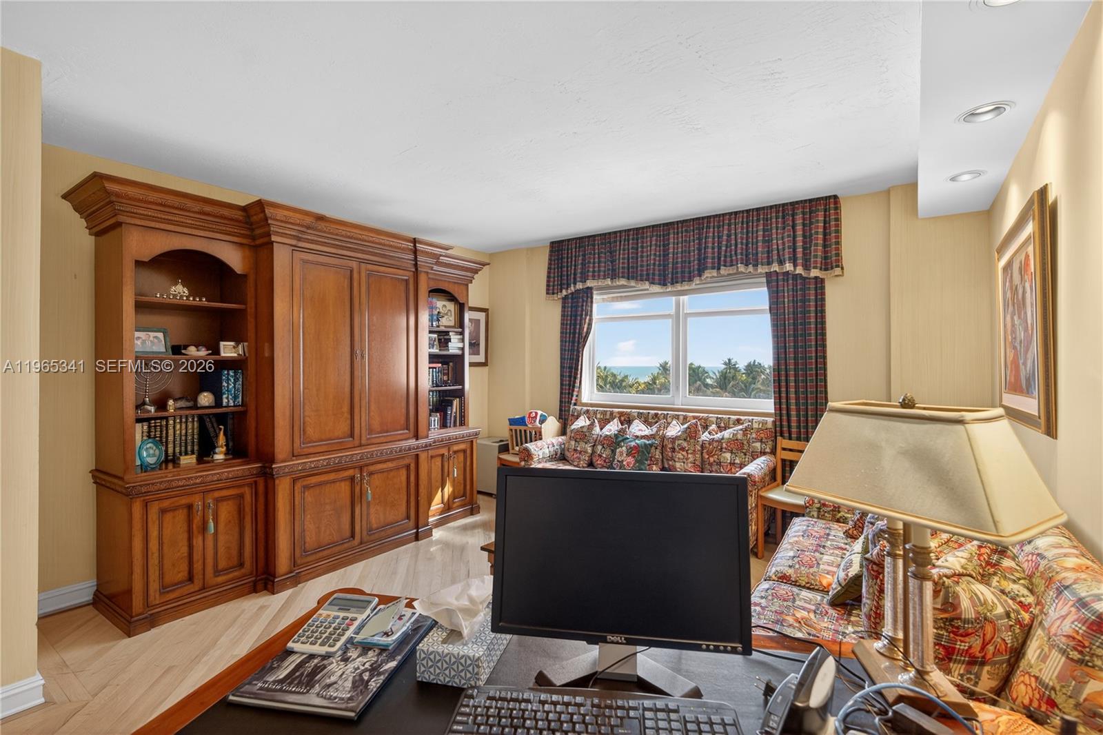 5001 Collins Ave #5K Miami Beach, FL 33140