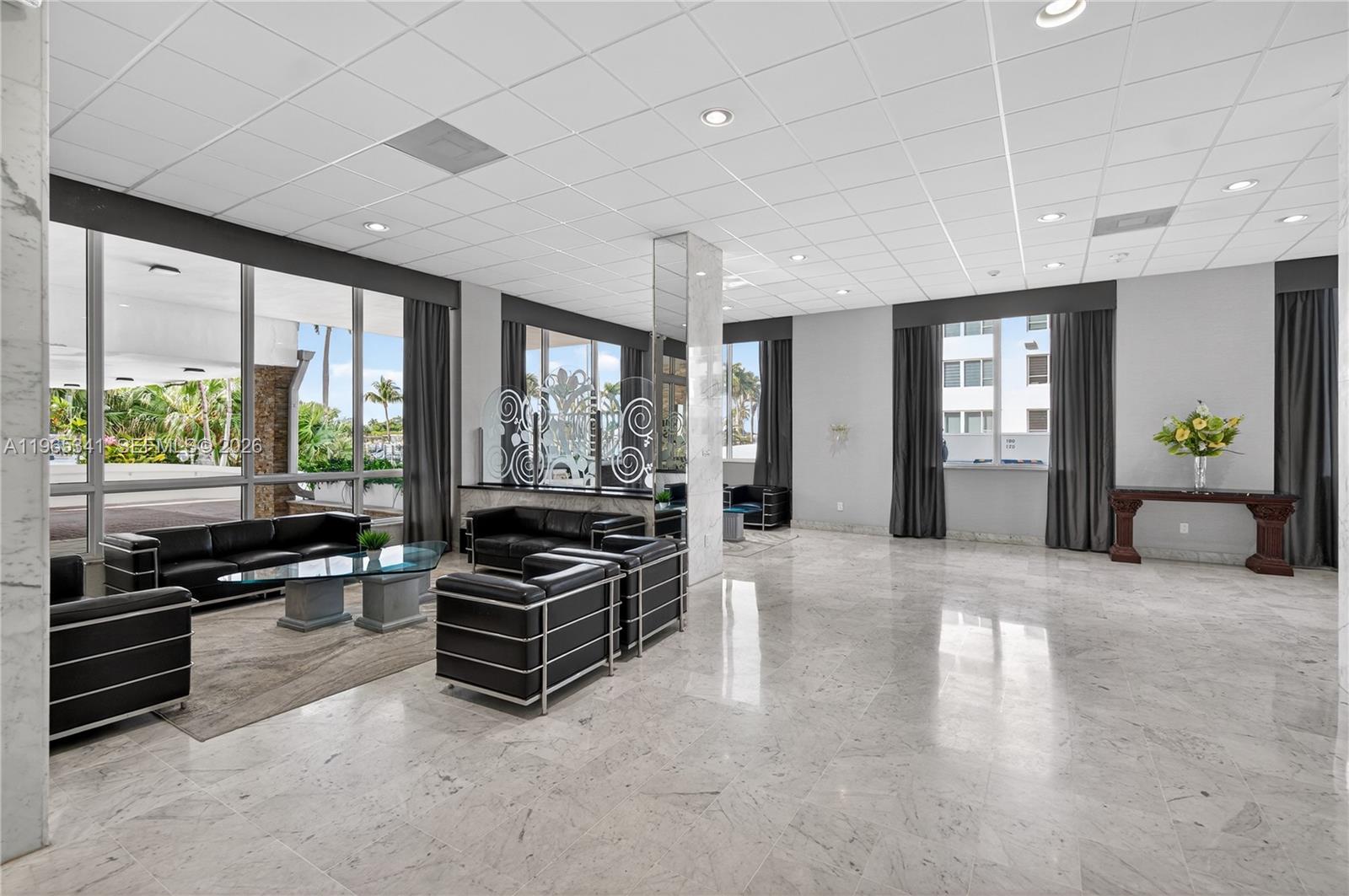 5001 Collins Ave #5K Miami Beach, FL 33140