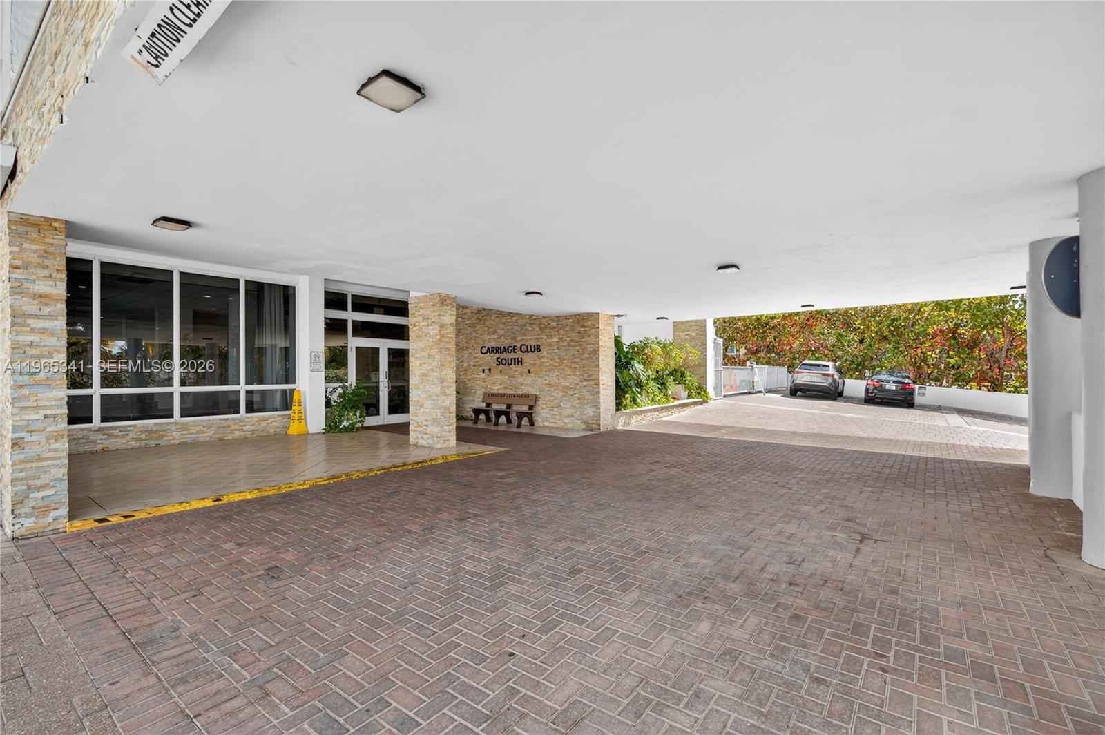 5001 Collins Ave #5K Miami Beach, FL 33140