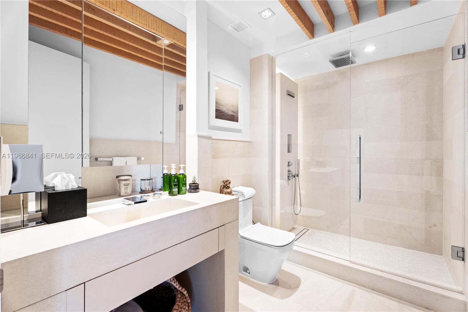 102 24th St #PH-1705 Miami Beach, FL 33139