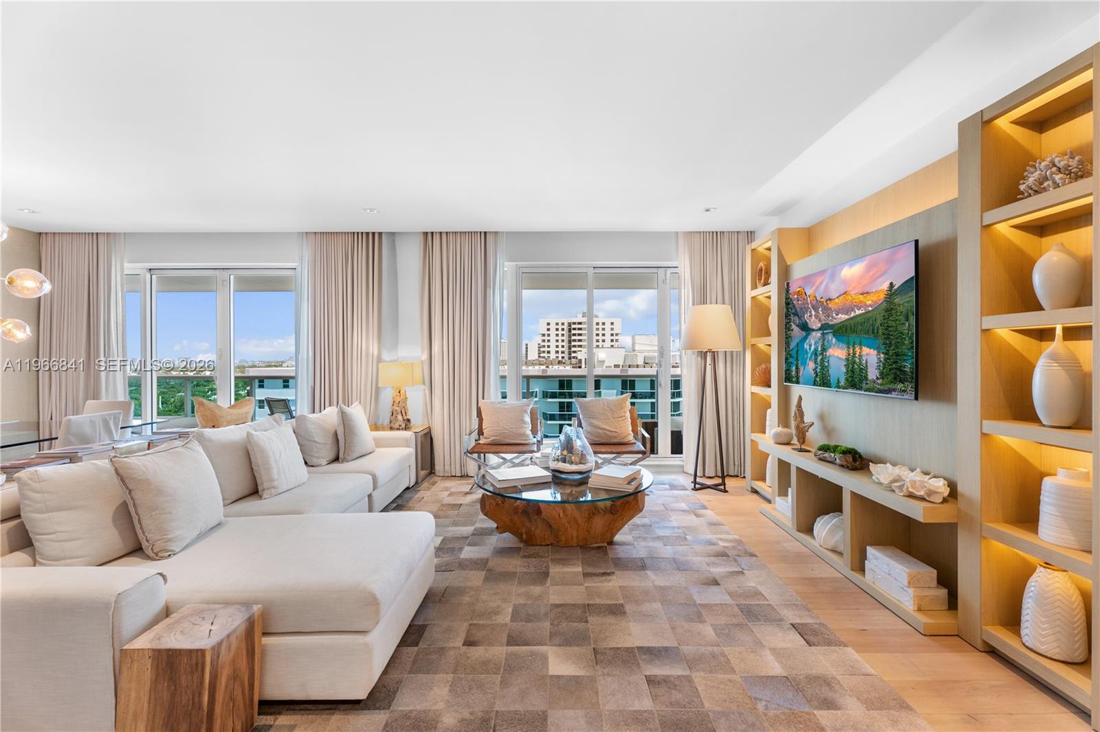 102 24th St #PH-1705 Miami Beach, FL 33139