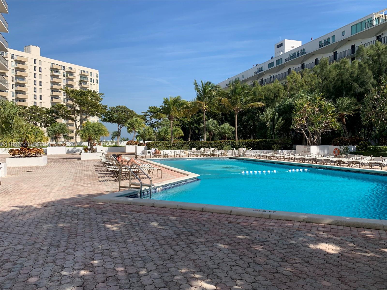 780 NE 69th St #2504 Miami, FL 33138