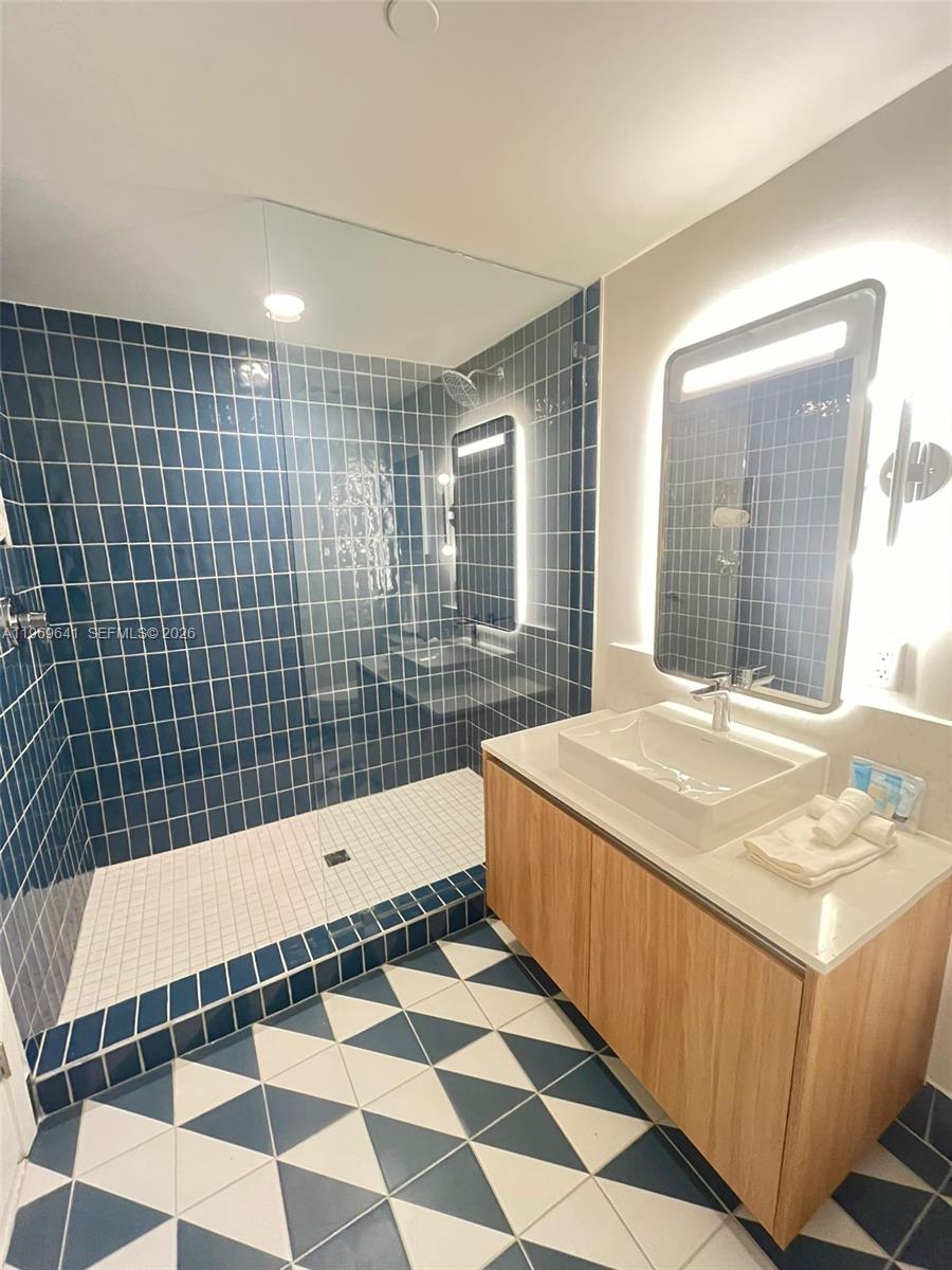 image Gale Miami Hotel & Residences3