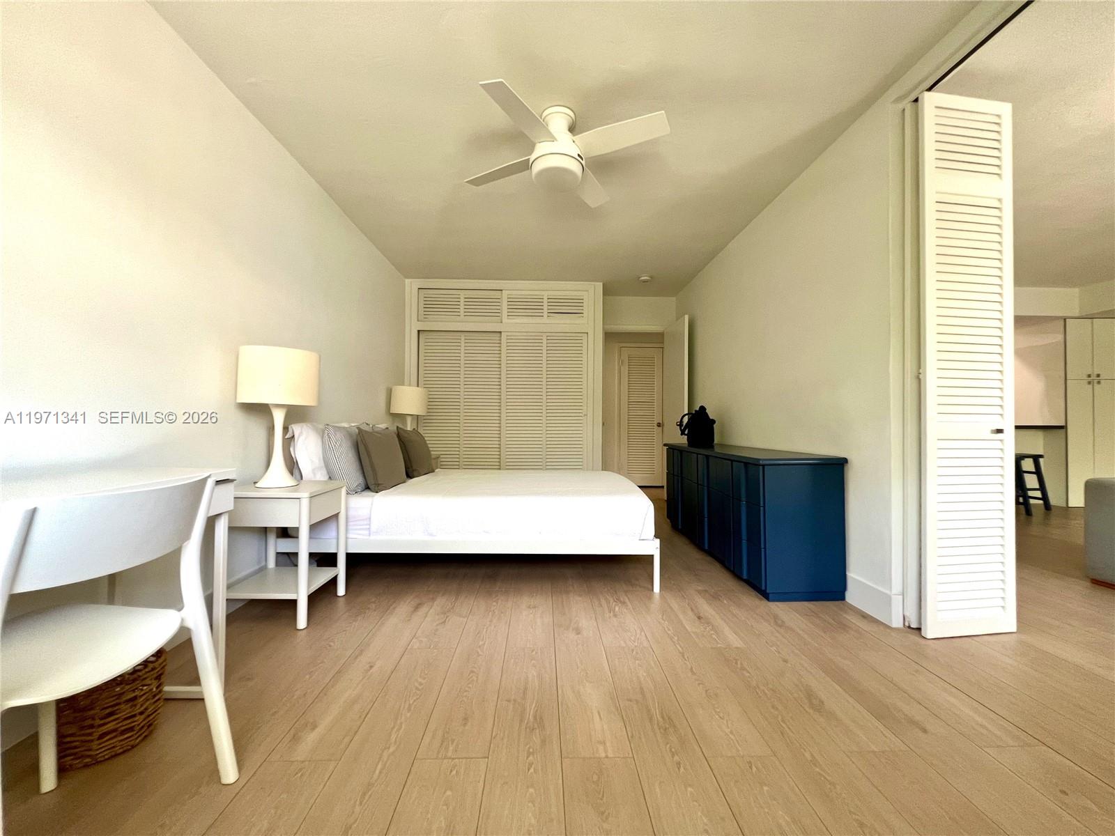 195 Sunrise Dr #8 Key Biscayne, FL 33149