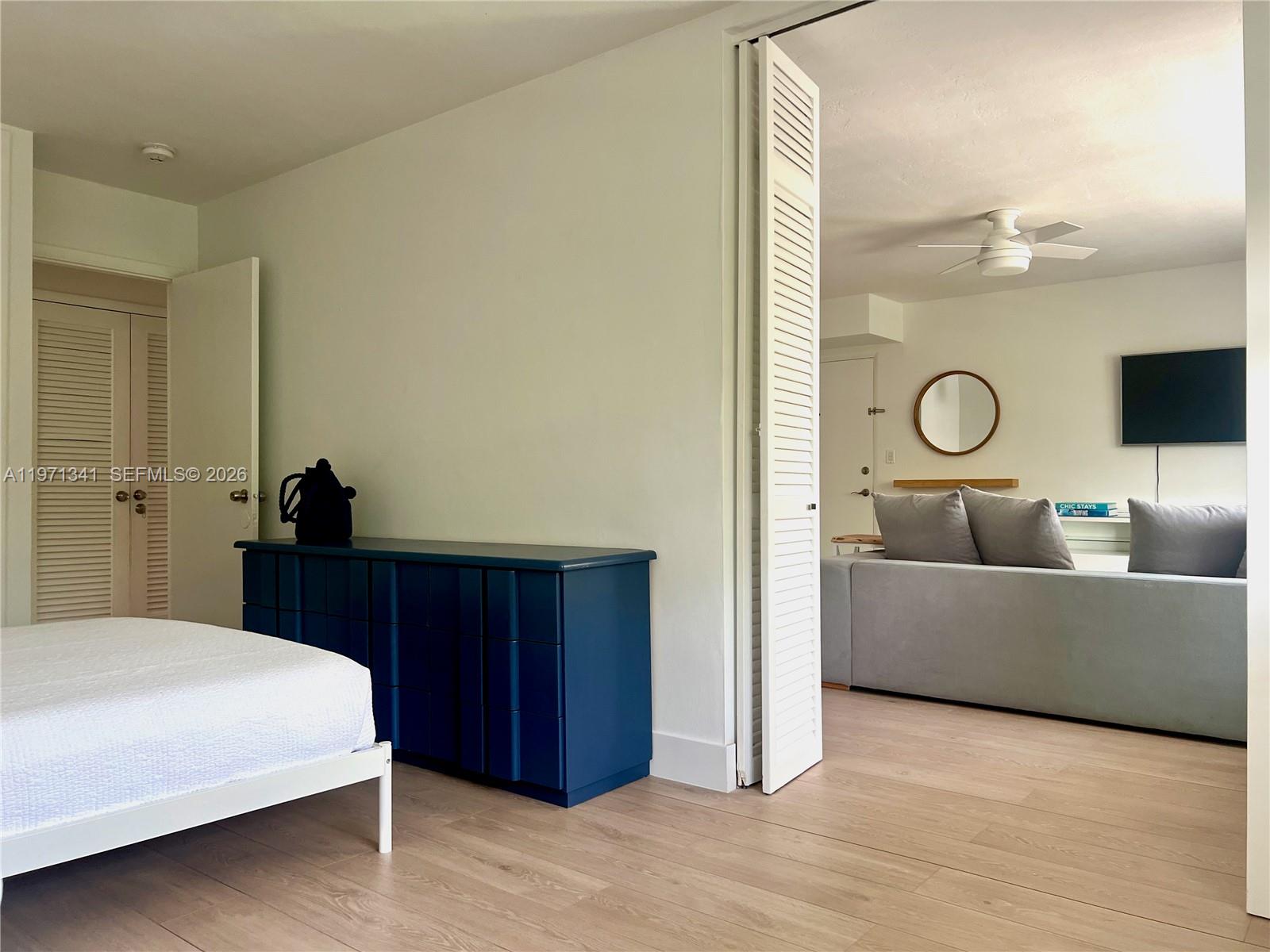 195 Sunrise Dr #8 Key Biscayne, FL 33149