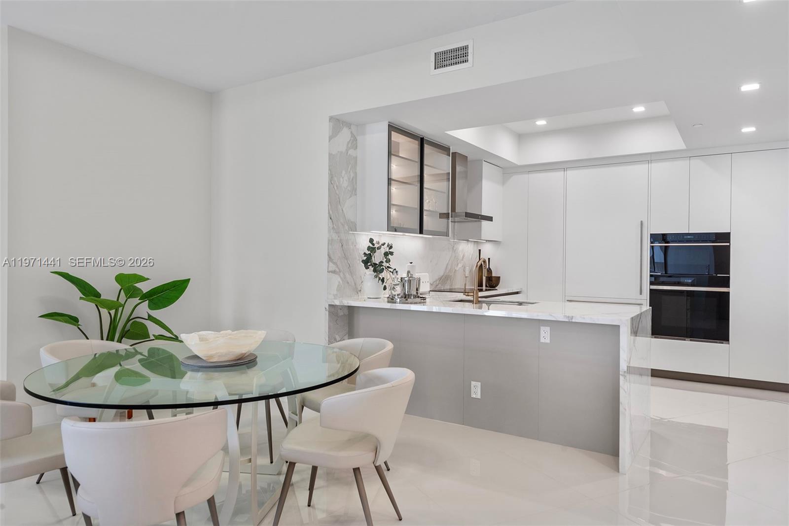 image Trump Tower I13