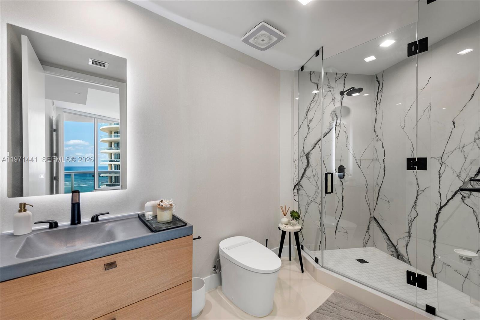 image Trump Tower I20