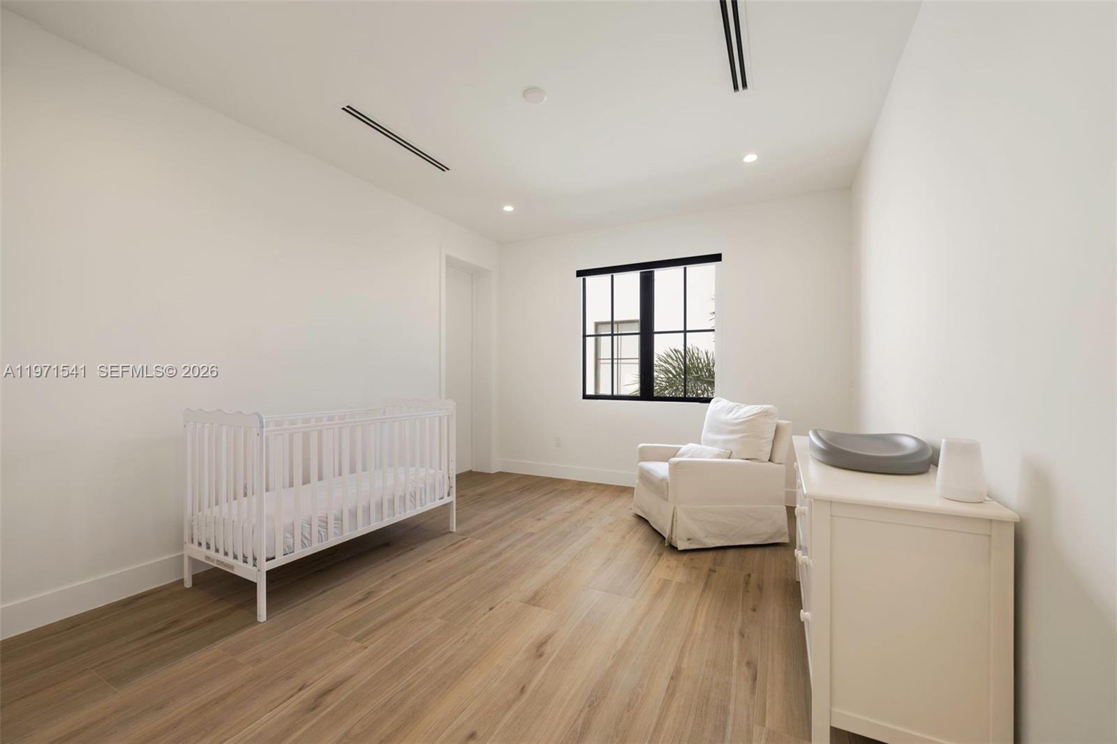 885 NE 76th St Miami, FL 33138