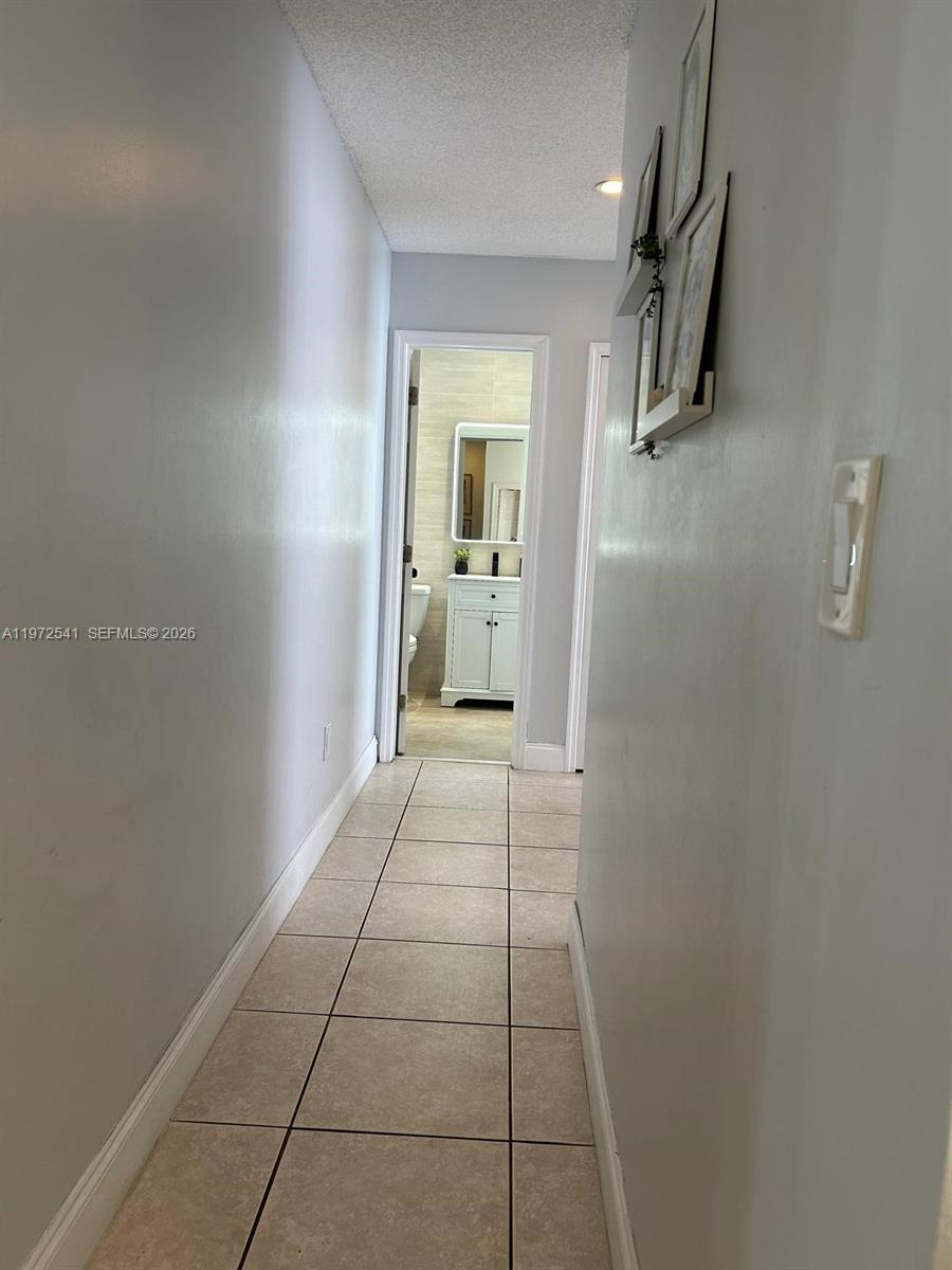 7851 NW 34th Pl Davie, FL 33024