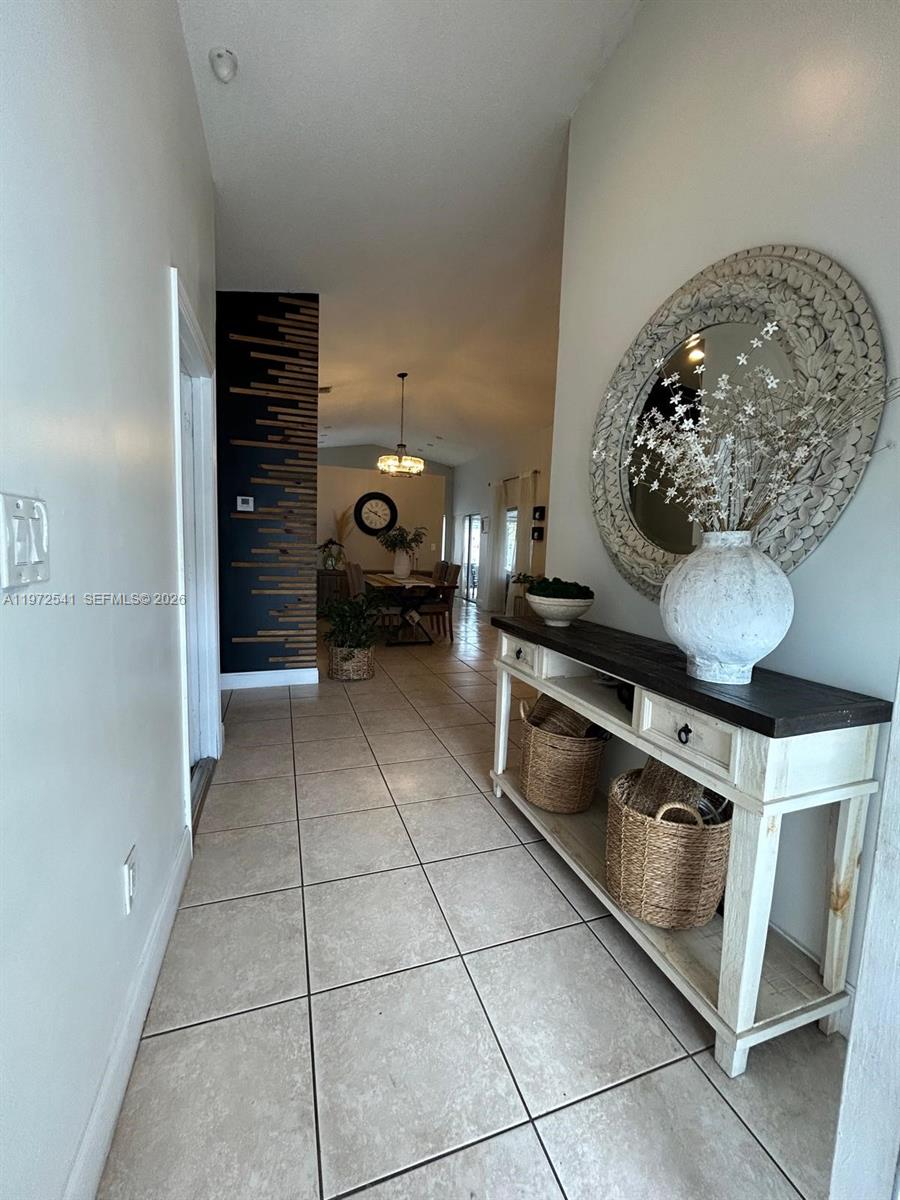 7851 NW 34th Pl Davie, FL 33024