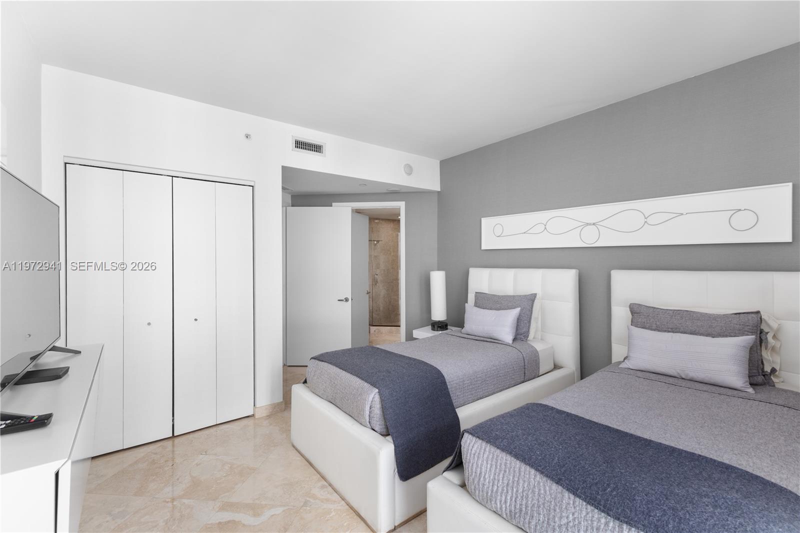 1331 Brickell Bay Dr #1901 Miami, FL 33131