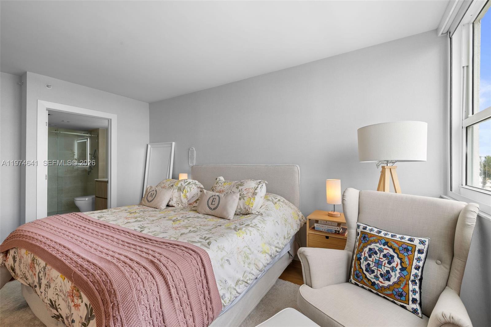 650 West Ave #908 Miami Beach, FL 33139