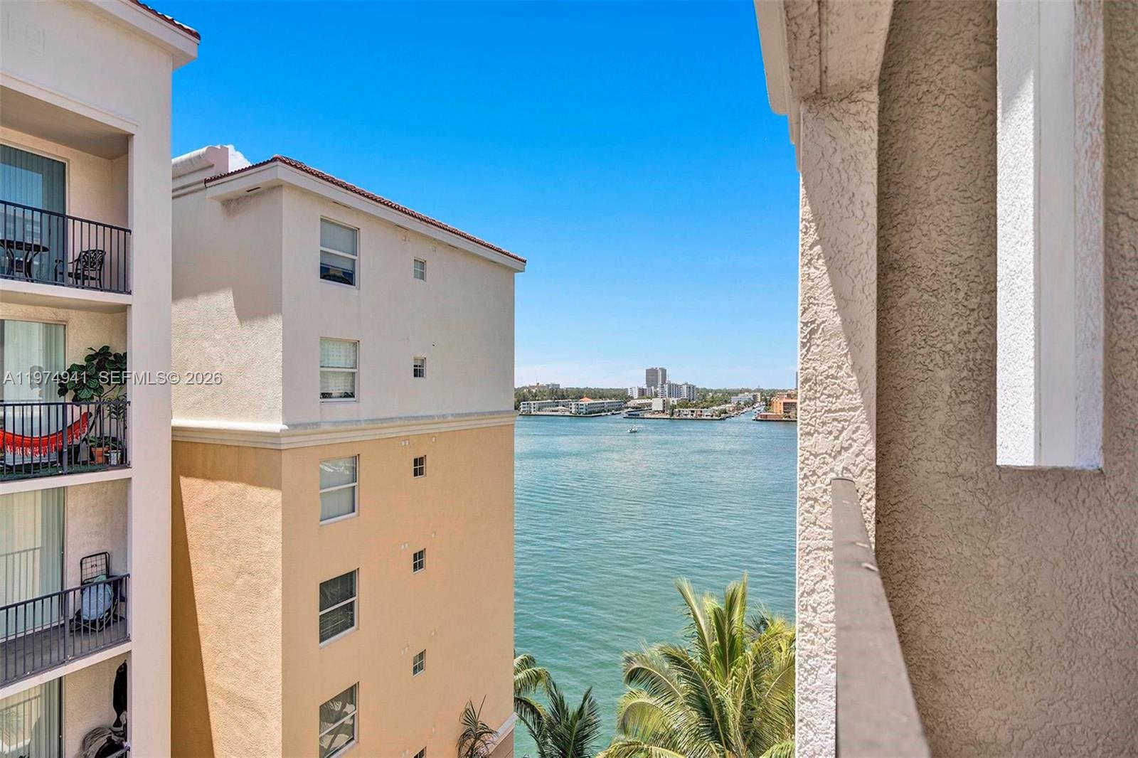 image Porto Bellagio Condo13