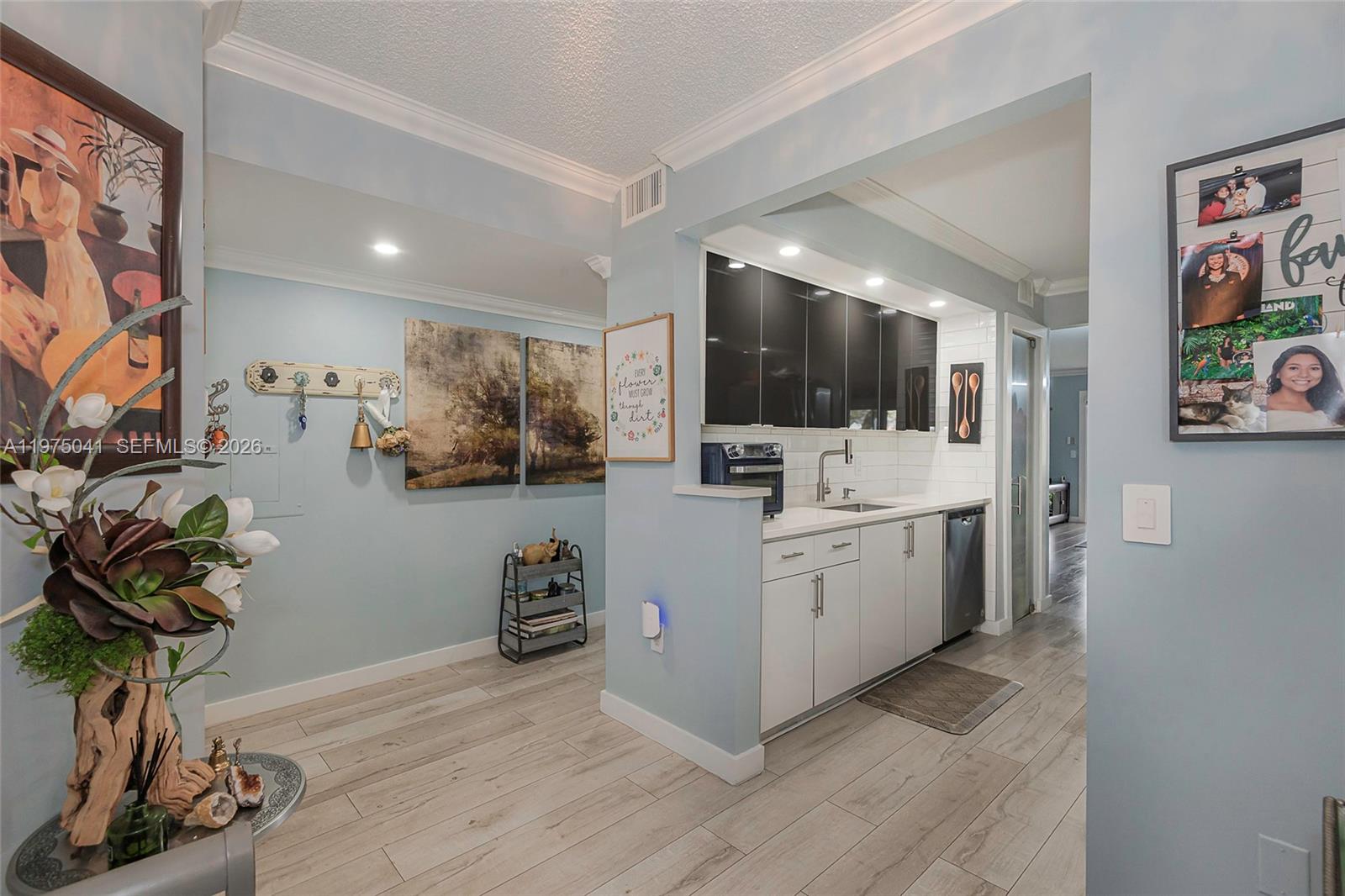 13705 SW 12th St #104B Pembroke Pines, FL 33027