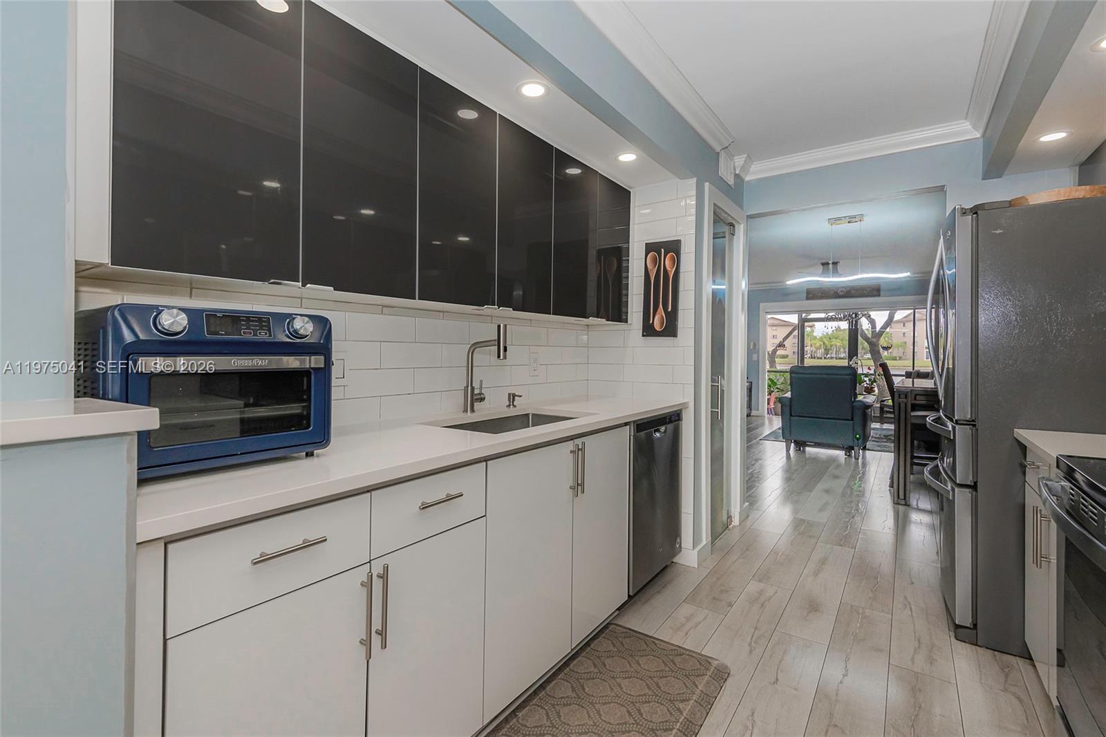 13705 SW 12th St #104B Pembroke Pines, FL 33027