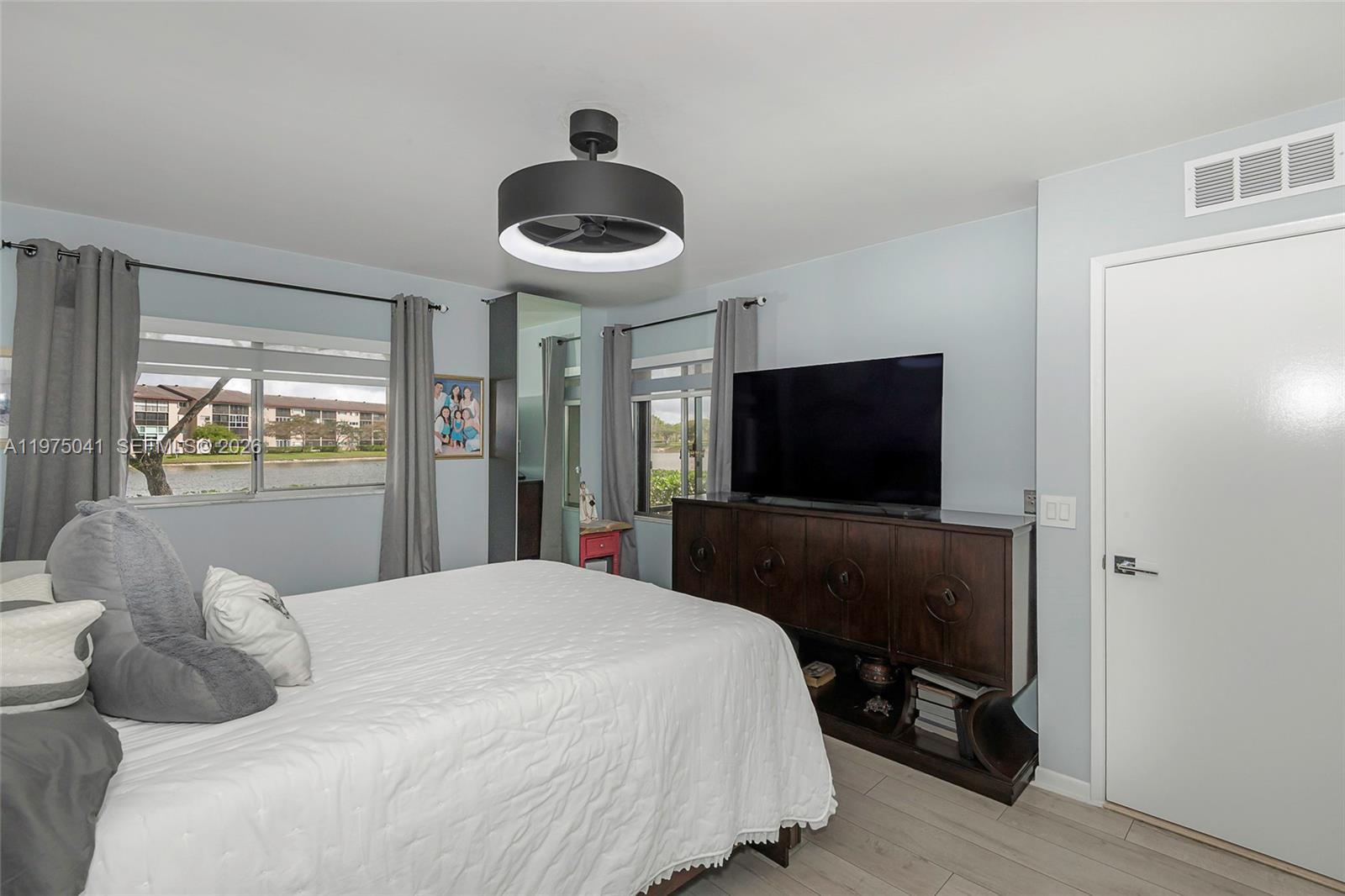 13705 SW 12th St #104B Pembroke Pines, FL 33027