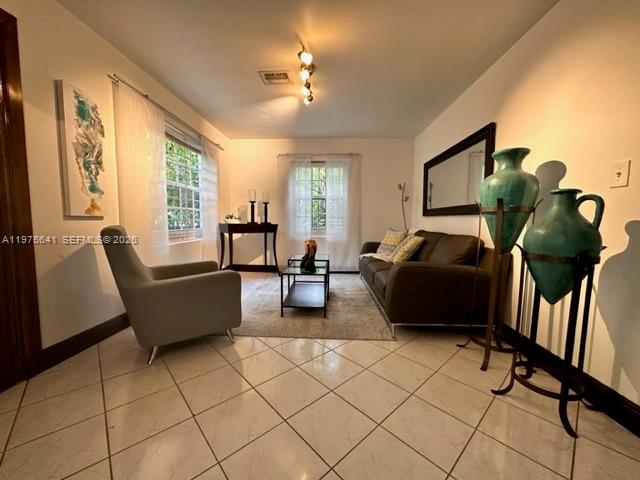 410 NW 31st St Miami, FL 33127