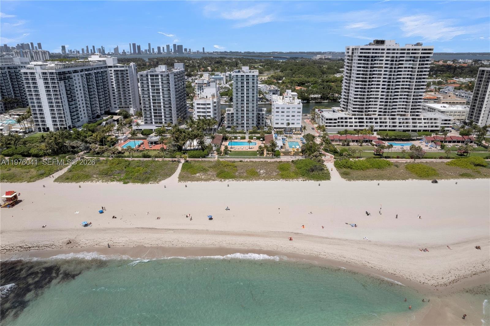 2457 Collins Ave #201 Miami Beach, FL 33140