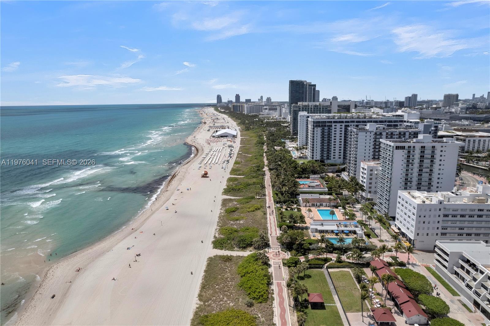 2457 Collins Ave #201 Miami Beach, FL 33140