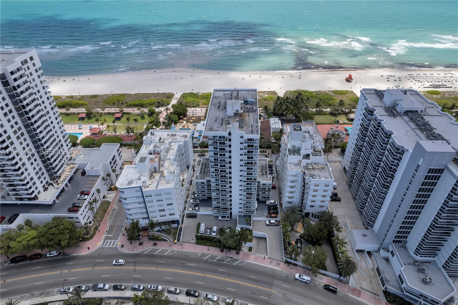 2457 Collins Ave #201 Miami Beach, FL 33140