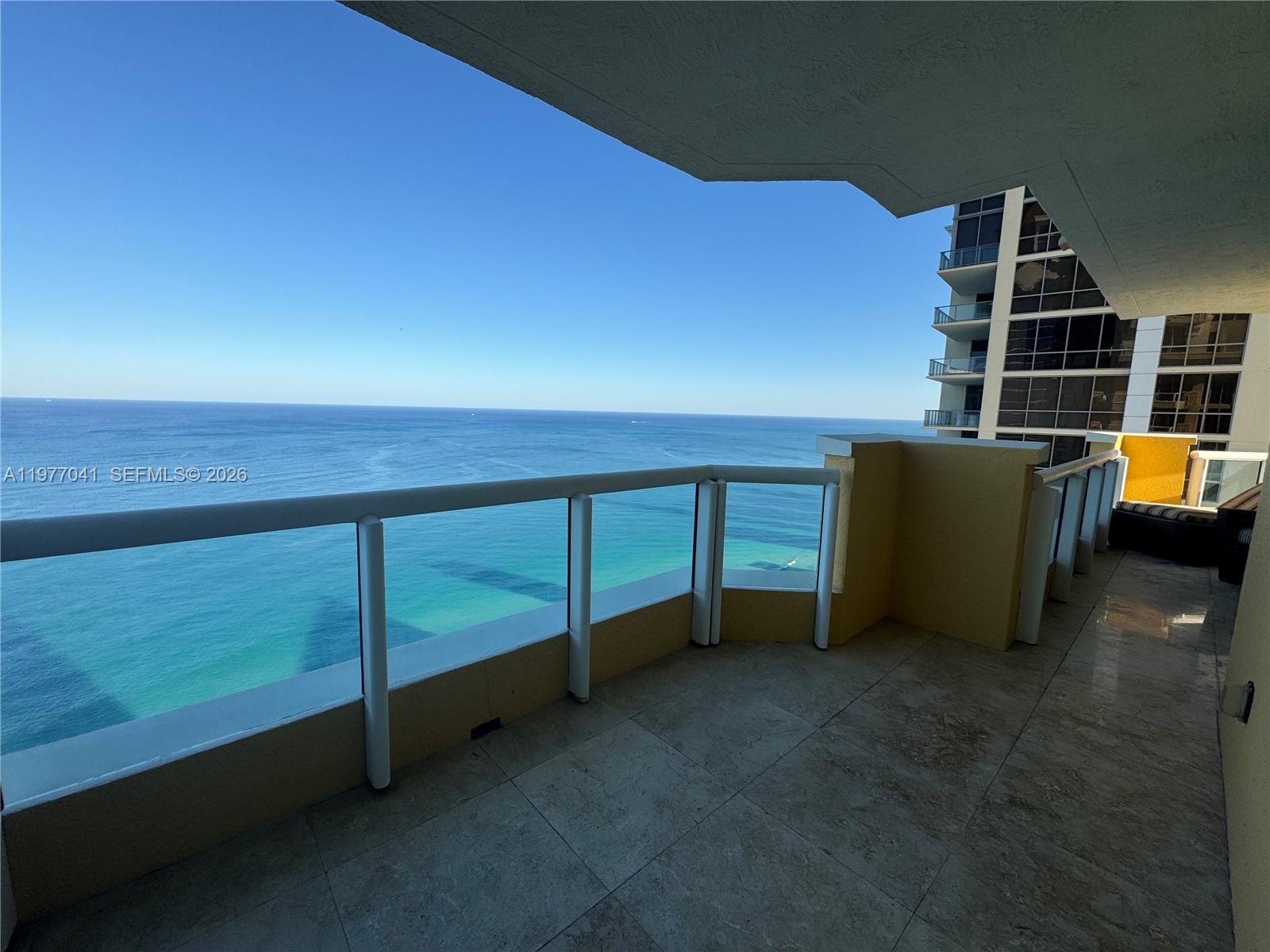 image Acqualina Residences1