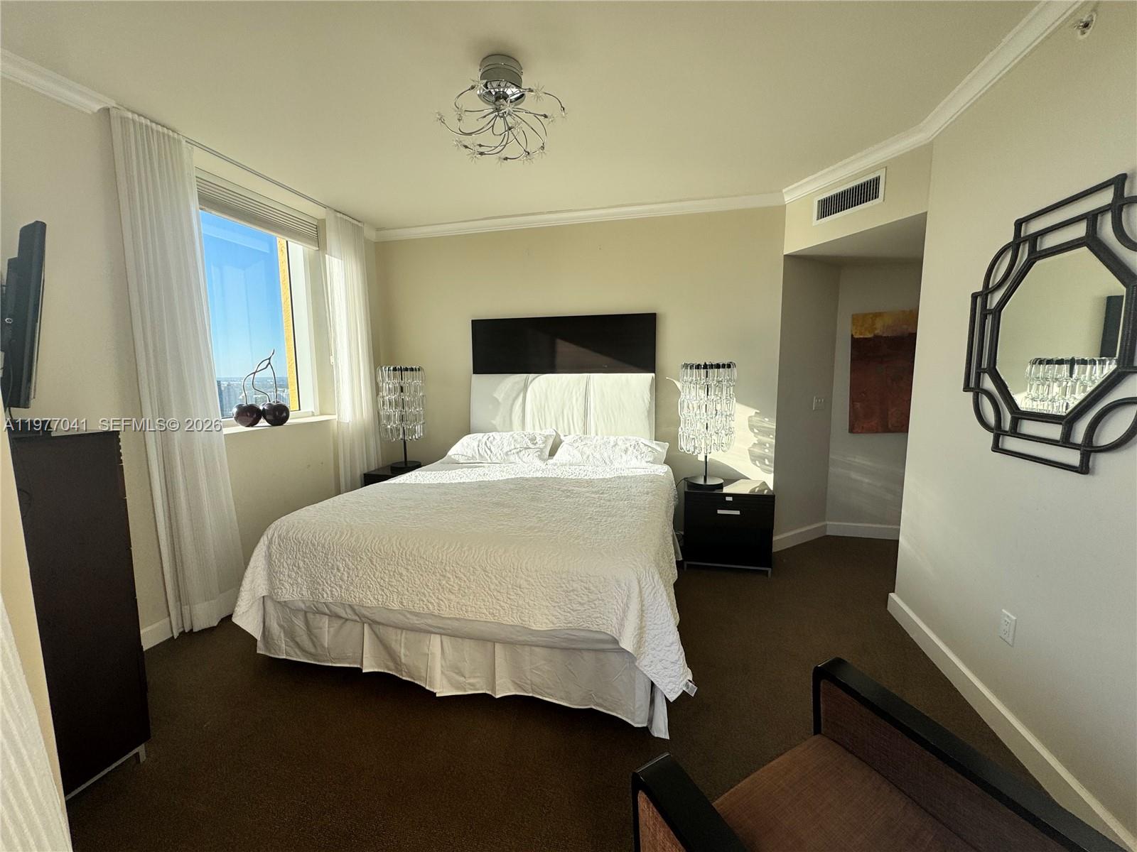 image Acqualina Residences63