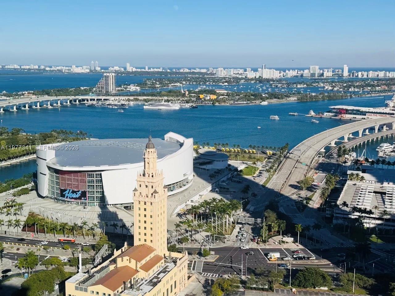 121 NE 5th St #1500 Miami, FL 33132