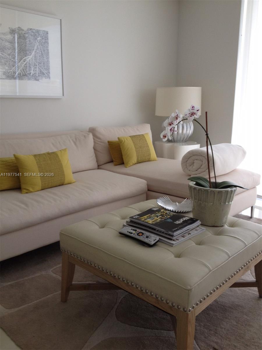 image Icon Brickell I7