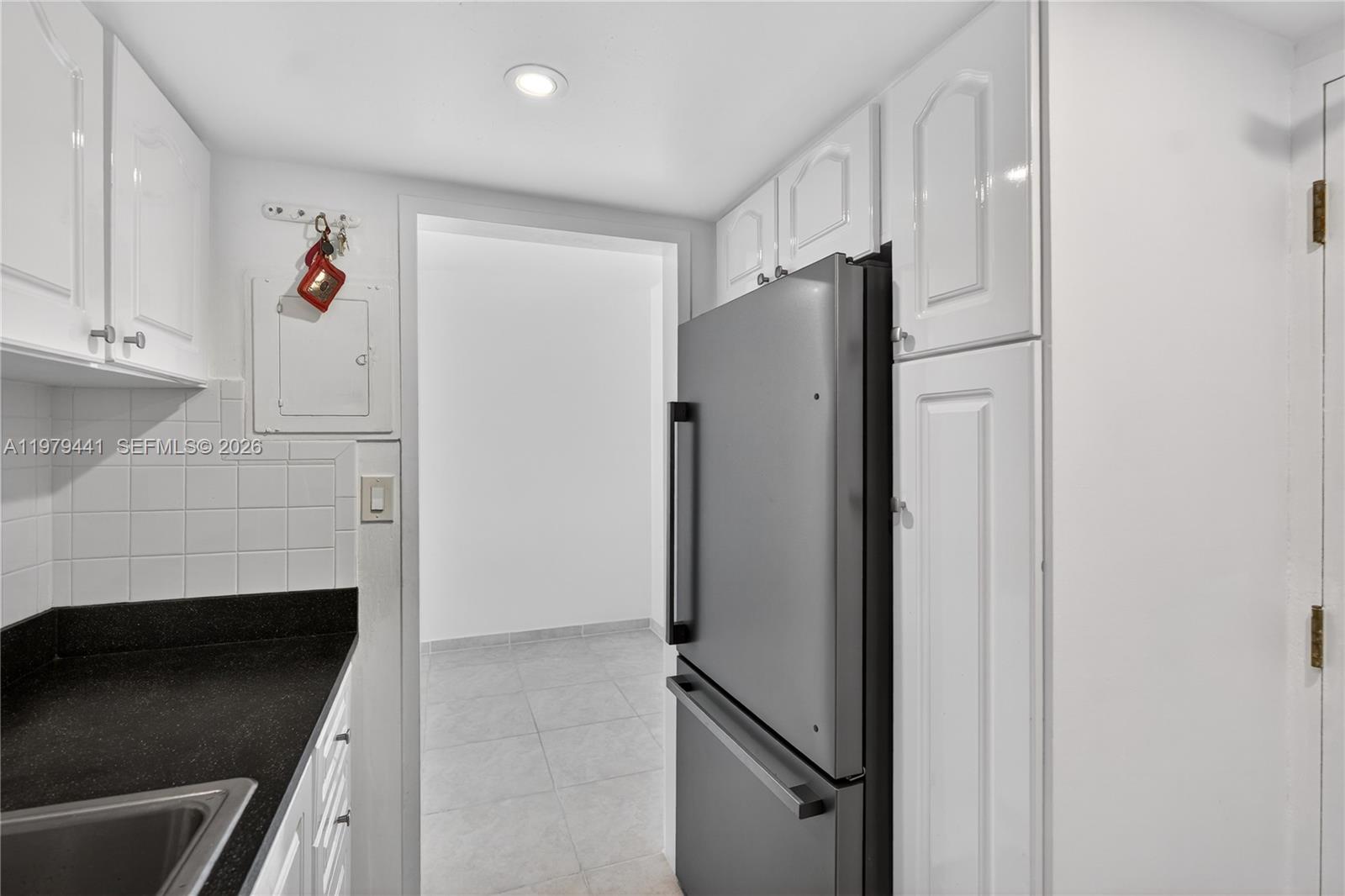 1000 West Ave #923 Miami Beach, FL 33139