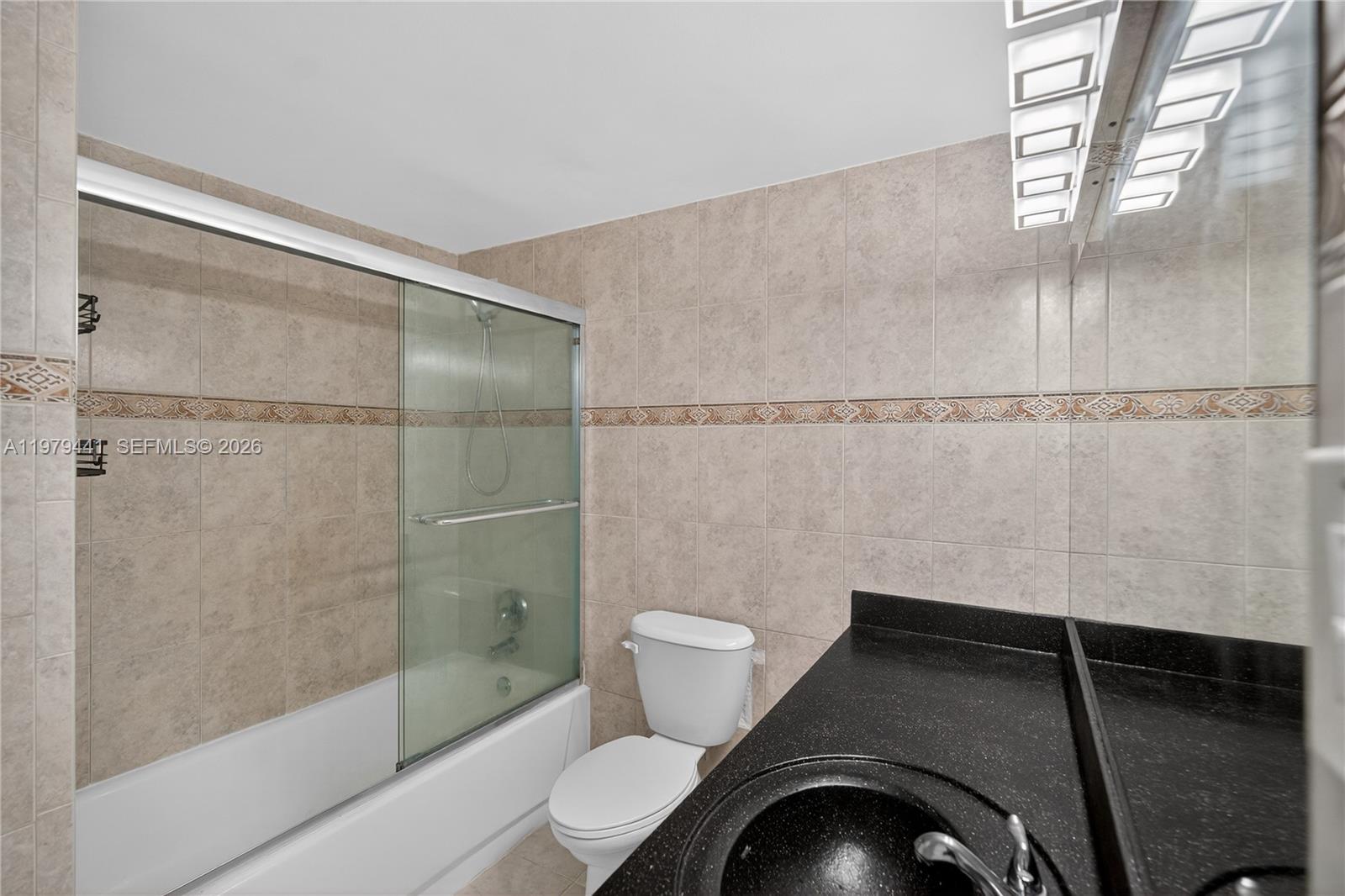 1000 West Ave #923 Miami Beach, FL 33139