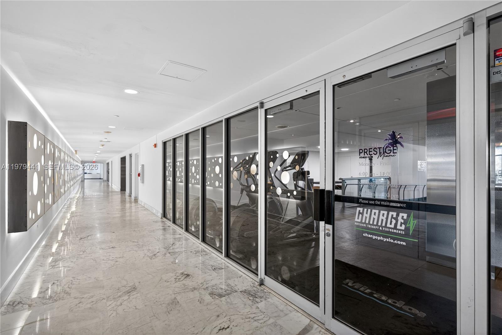 1000 West Ave #923 Miami Beach, FL 33139