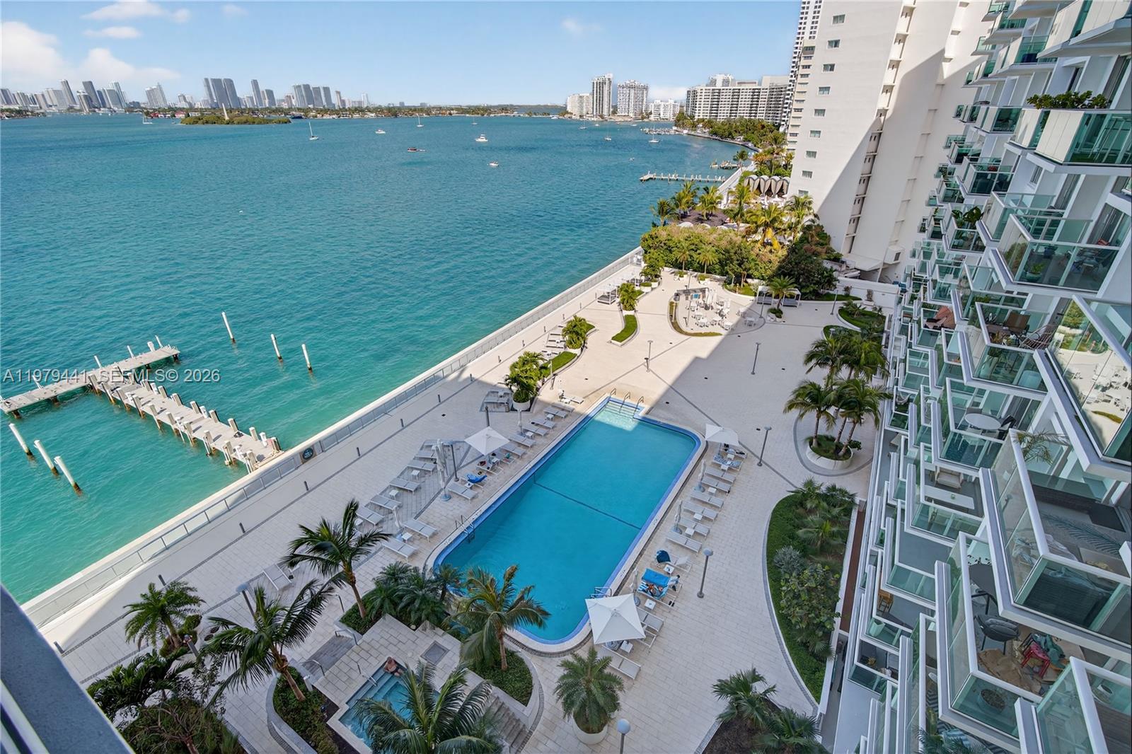 1000 West Ave #923 Miami Beach, FL 33139