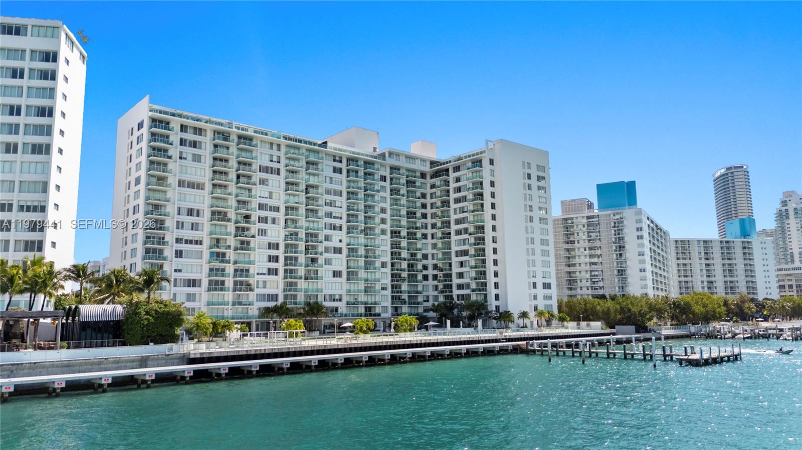 1000 West Ave #923 Miami Beach, FL 33139