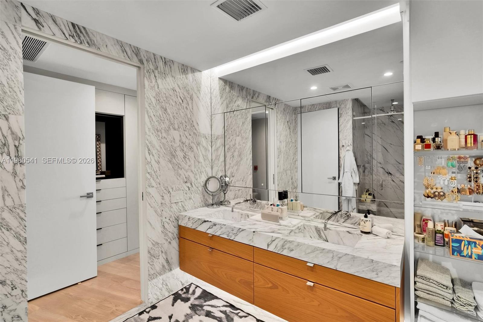 image Monad Terrace16