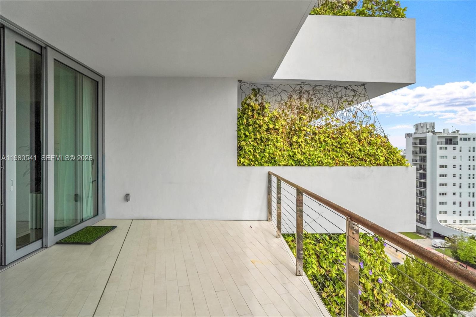 image Monad Terrace21