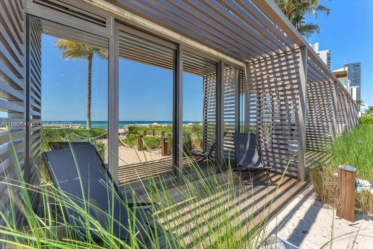 image Residences by Armani Casa1