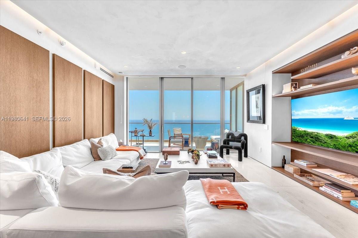 image Residences by Armani Casa21