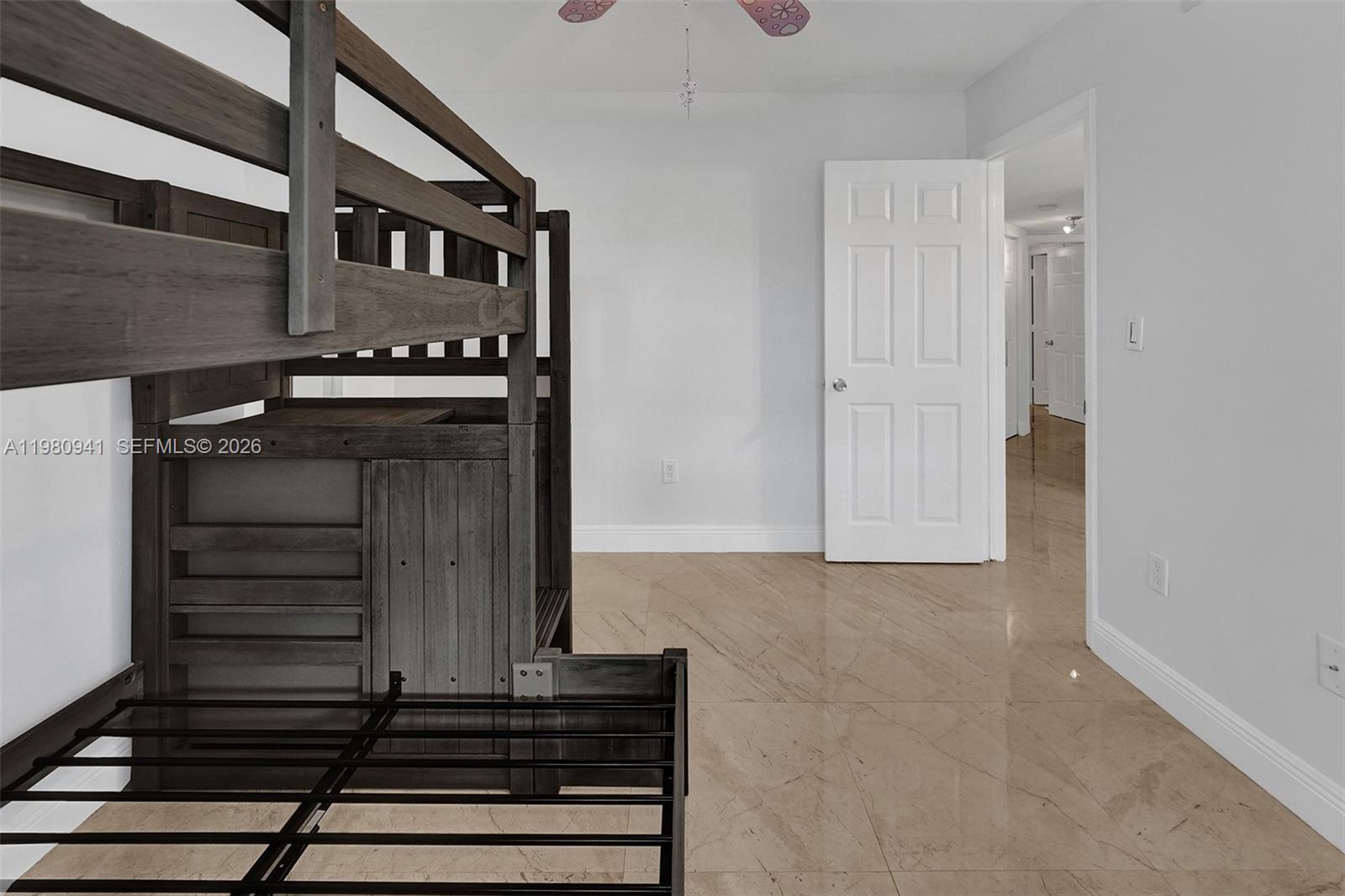 21300 San Simeon Way #P6 Miami, FL 33179