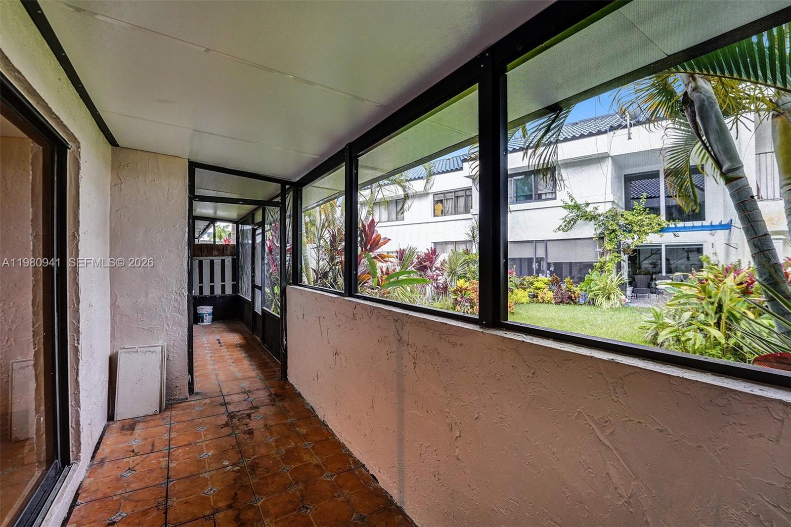 21300 San Simeon Way #P6 Miami, FL 33179