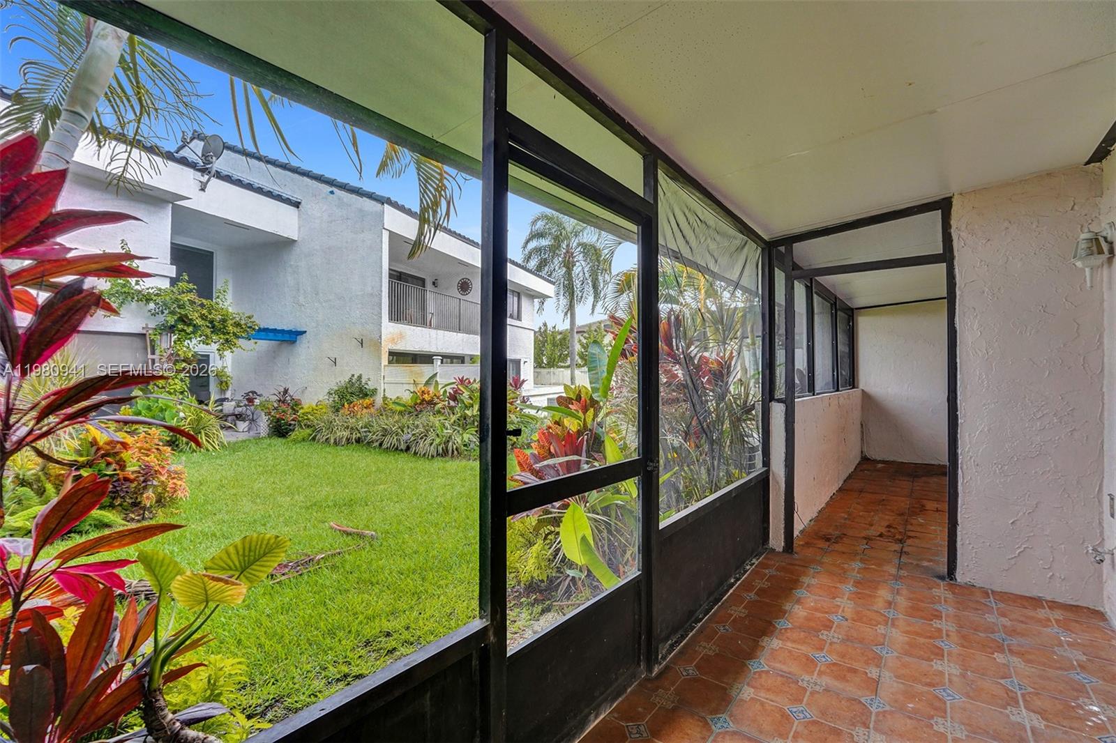 21300 San Simeon Way #P6 Miami, FL 33179